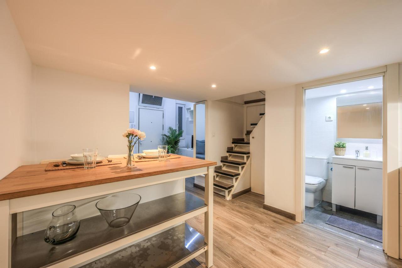 Discover Madrid From Our Cozy Studio Exterior photo